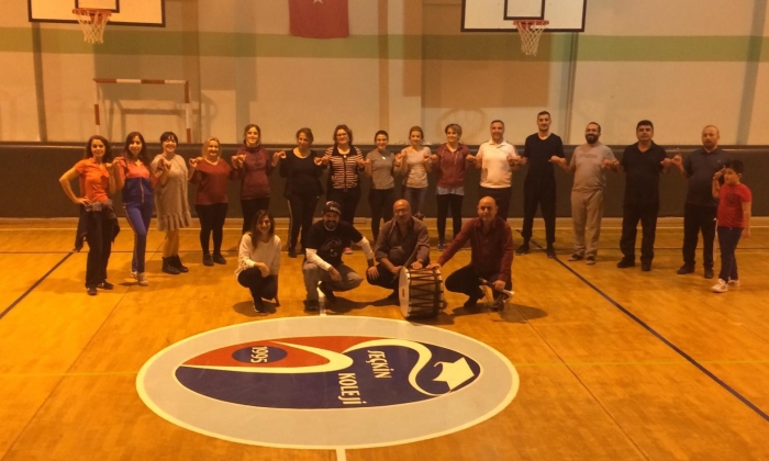 Seçkin Koleji velilerinden halk oyunları kursuna ilgi