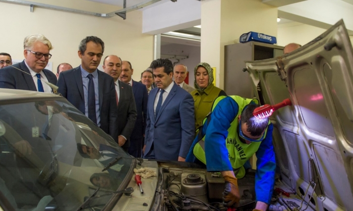 Kalfalık ve ustalık belgesi için elektronik sınav dönemi başlıyor