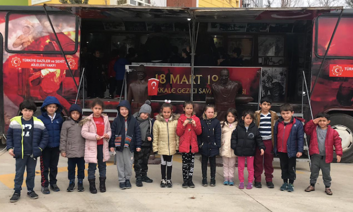 Çanakkale Gezici Müzesi Seçkin Koleji'nde