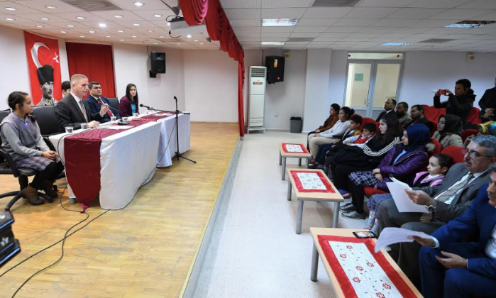 Vali Gül, Gazişehir Öğrenci Meclisi Nizip ilçe toplantısına katıldı