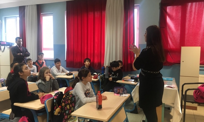 Seçkin Koleji'nde sıfır atık bilgilendirilmesi