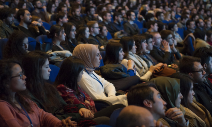 MEB bursuyla yurt dışı eğitim alacaklar