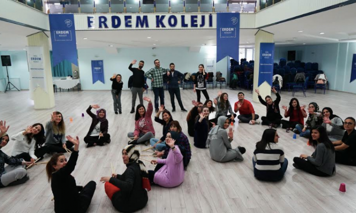 Erdem Koleji'nde Bedenden Oyuna Müzik Eğitimi