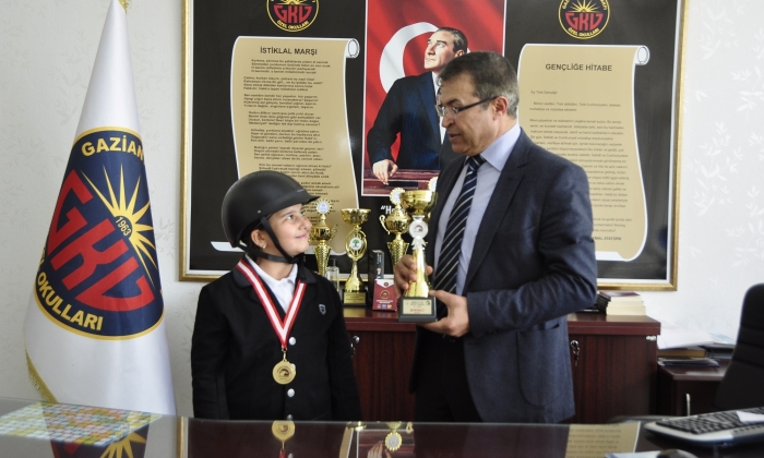 GKV’li Beril Dörtkol; Pony Equıfin Şampiyonasında Birincilik Kupası Aldı