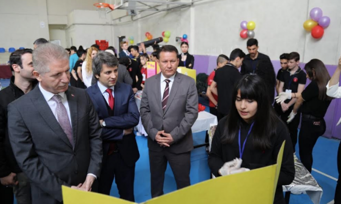 4006 TÜBİTAK Bilim Fuarında 26 Proje Sergilendi