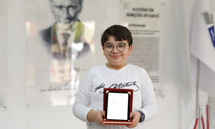 SANKO Okulları öğrencisi Alper Gezer'e müzik ödüllü
