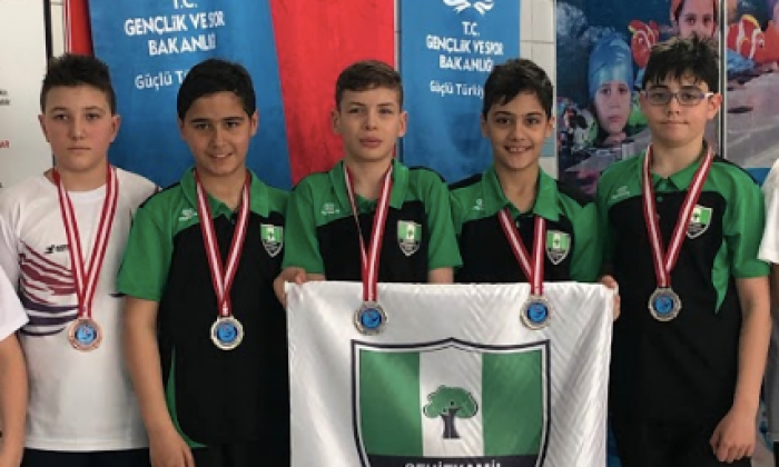 Bölge şampiyonasından madalya ile döndüler