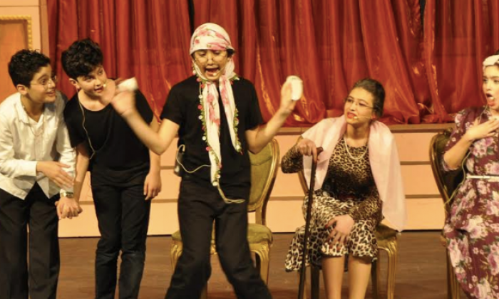 GKV’liler Bir Dolap Komedyasını sahneledi