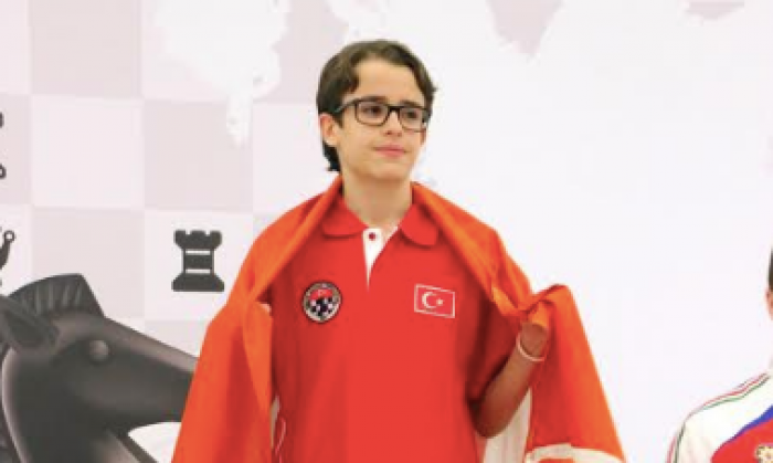 SANKO'lu öğrenci Kağan Aydınçelebi satrançta dünya üçüncüsü oldu