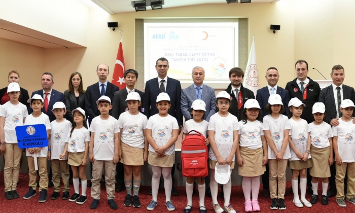 Öğretmenlere okul tabanlı afet eğitimi verilecek