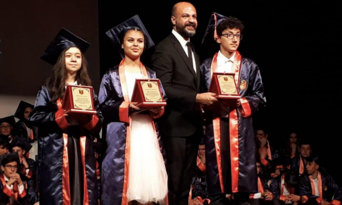 Ada Koleji öğrencileri kep töreninde buluştu