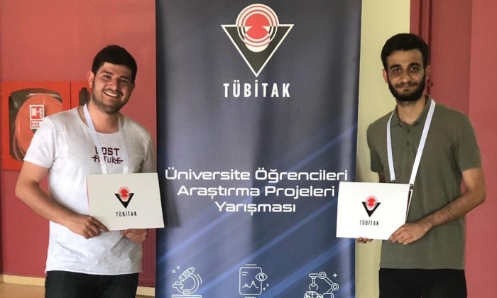 GAÜN öğrencilerine TÜBİTAK başarı ödülü