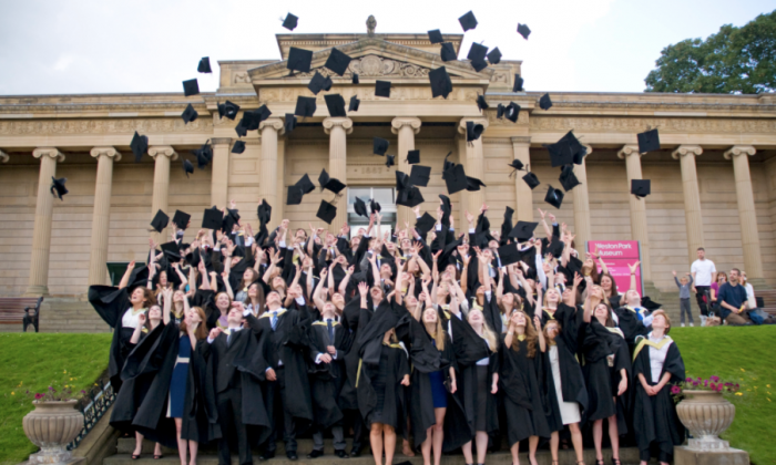 Zam şampiyonu  özel üniversiteler