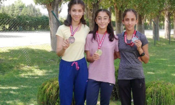 Şahinbey Akkent Anadolu Lisesi'nden atletizm başarısı