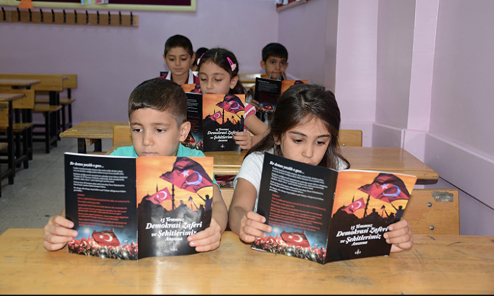 Okullarda ilk ders 15 Temmuz