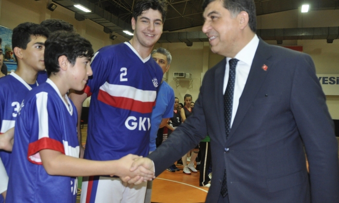 Basketbol Cumhuriyet Kupası Gaziantep Kolej Vakfı’nın