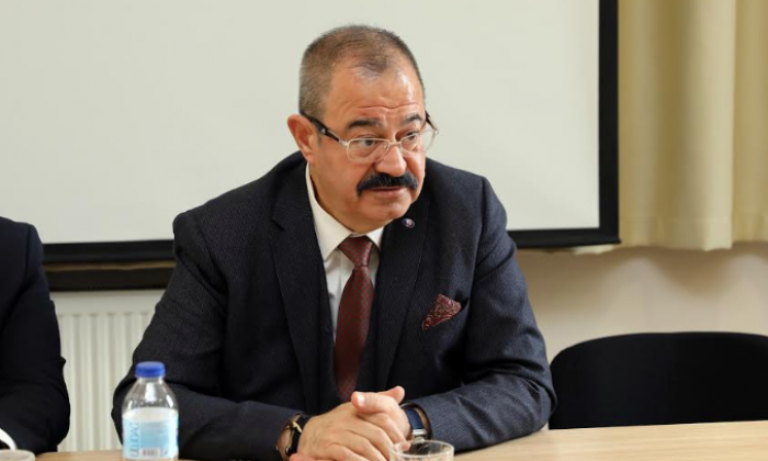 SANKO Okulları Kurucu Temsilcisi Adil Sani Konukoğlu: Farklı olun, farklılık oluşturun