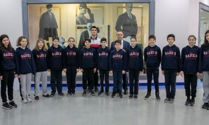 SANKO Okulları yüzücüleri bölge üçüncüsü oldu