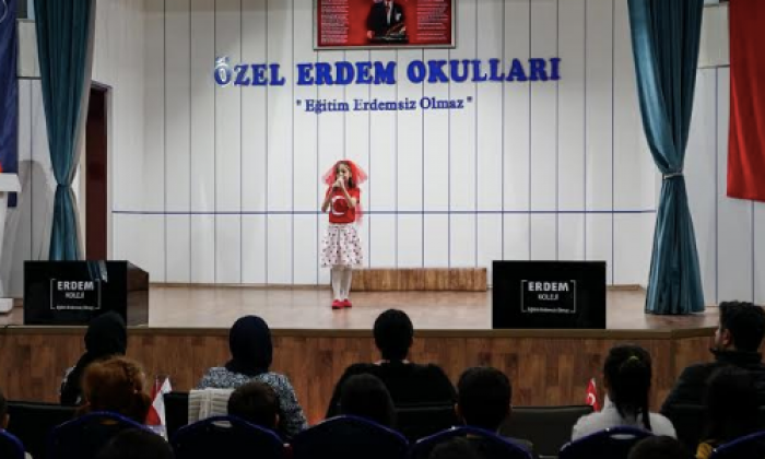 İstiklâl Marşı’nı En Güzel Şekilde Okumak İçin Yarıştılar