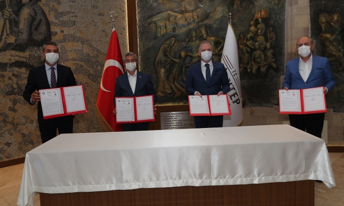 Vali Gül’ün 100 okul projesine Başkan Tahmazoğu’ndan üç okul ile destek