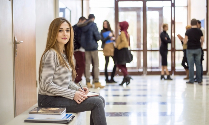 Yeni üniversite öğrencilerinin adaptasyonu sağlanacak