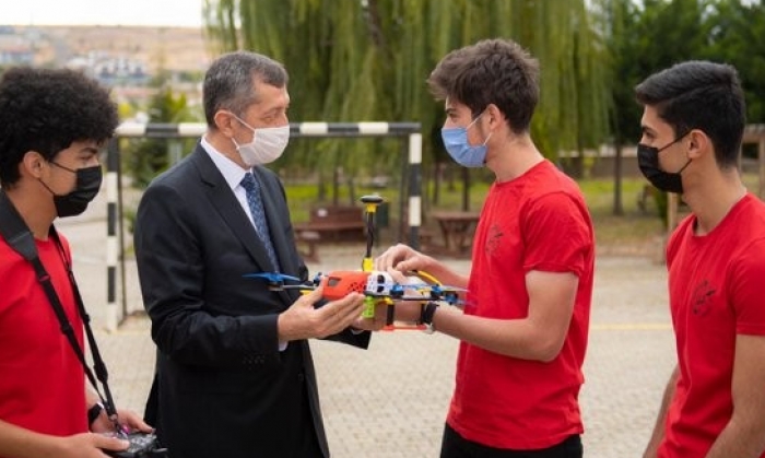 Bakan: İyi ki varsınız!