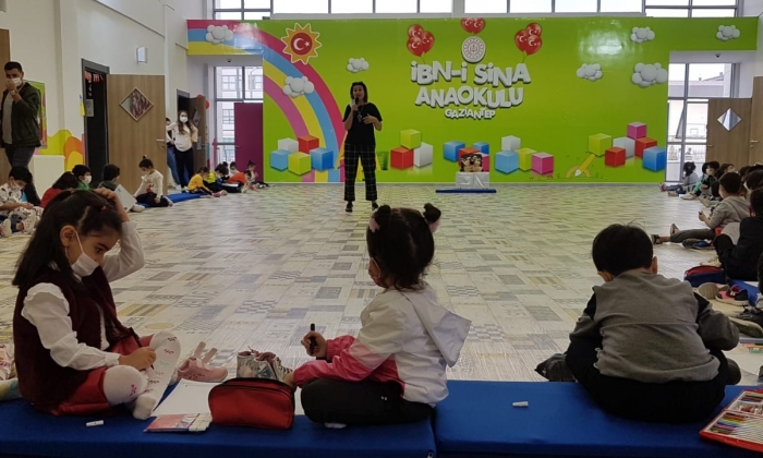 İbn - i Sina’da masal günü