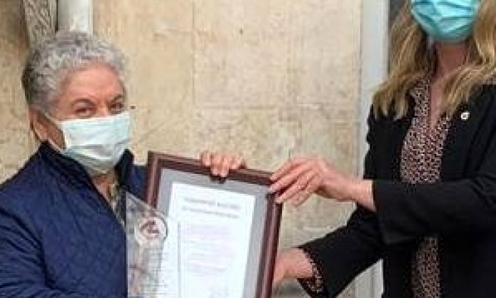 25 Aralık ödülü Sohbet’e