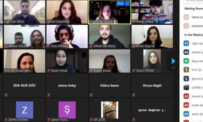 EĞİTİM - Uzaktan mı, yüz yüze mi?