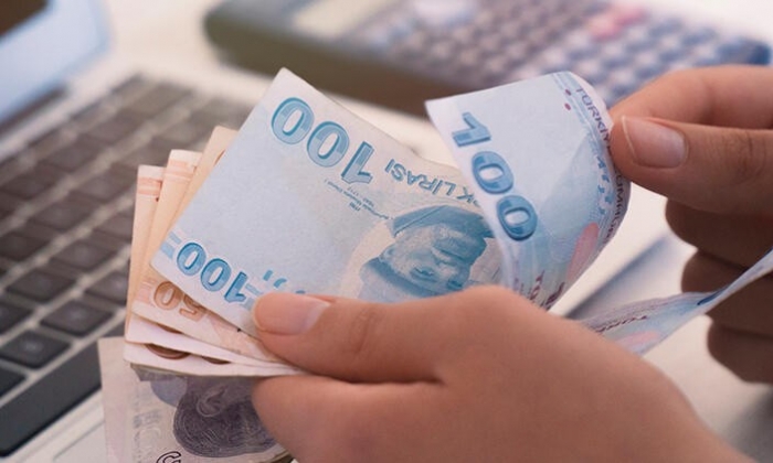 Burs ve kredi ödemeleri başladı