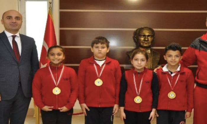 GKV'de yüzme başarısı