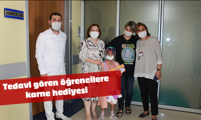 Tedavi gören öğrencilere karne hediyesi