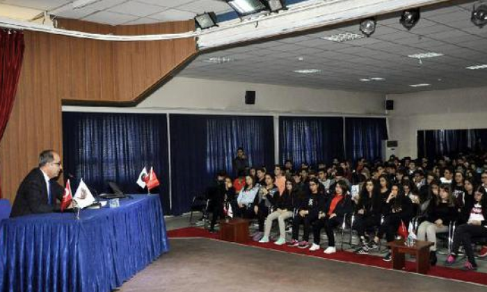 GKV’de Atatürk söyleşisi yapıldı