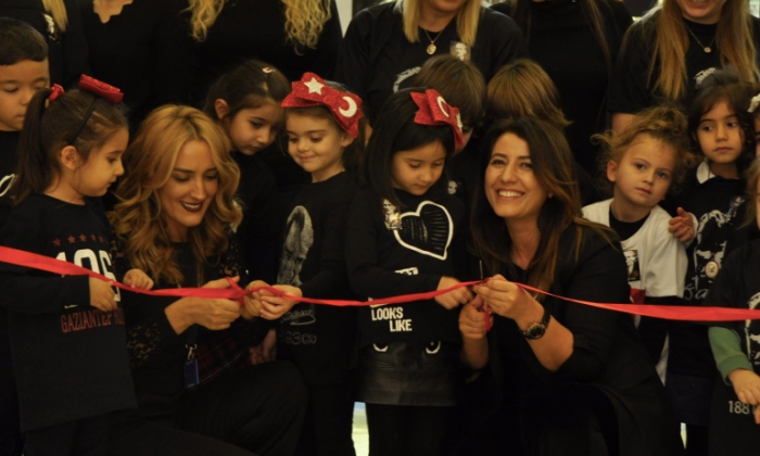 GKV’lilerden muhteşem ebru sergisi