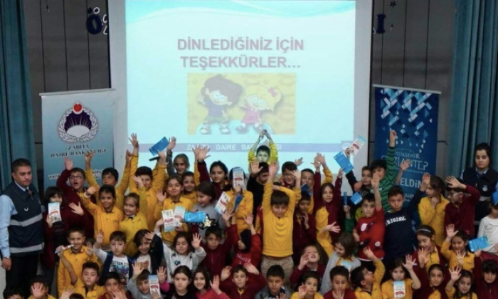 Ağaç yaş iken eğilir!