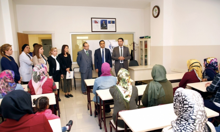 14 merkezde 144 kursiyere eğitim verecek