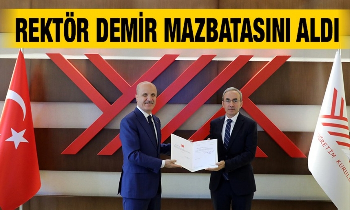 Rektör Demir Mazbatasını Aldı