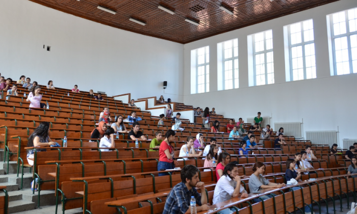 YÖK'ten sınav kararı!