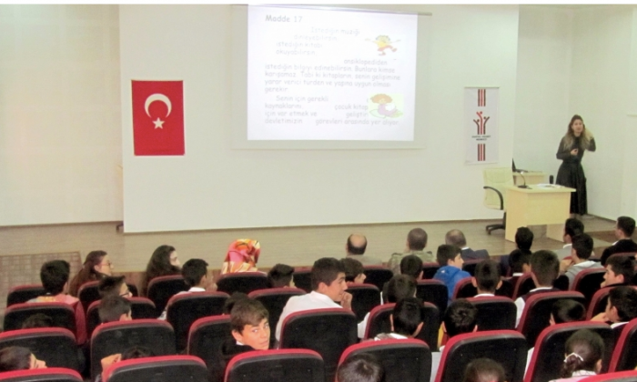 Öğrencilere 'Çocuk Hakları' semineri