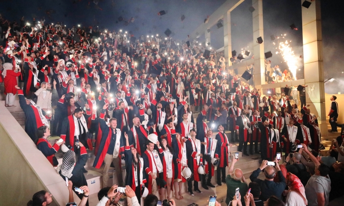 816 mühendisin diploma aldı!