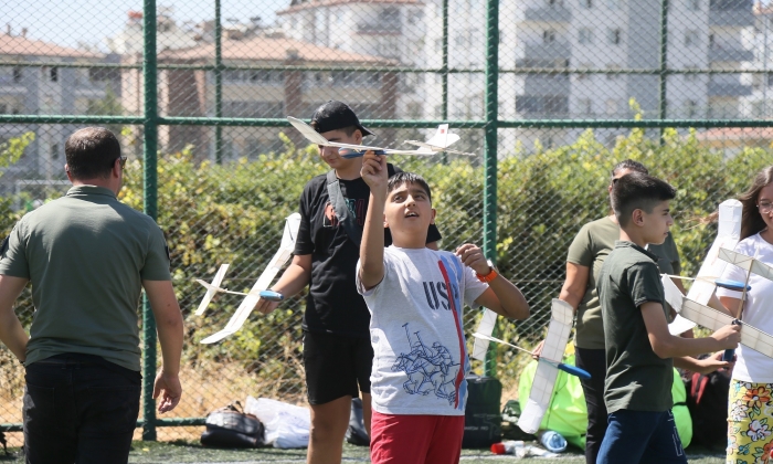 Gençlere temel havacılık eğitimi!