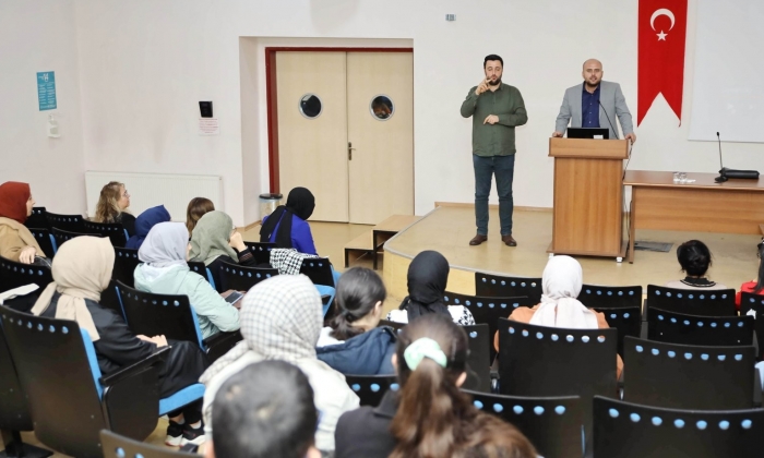 GAÜN’de Engelliler Günü Paneli