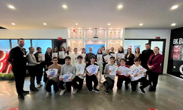 Bahçeşehir Koleji Öğrencileri Singapur Yolcusu…