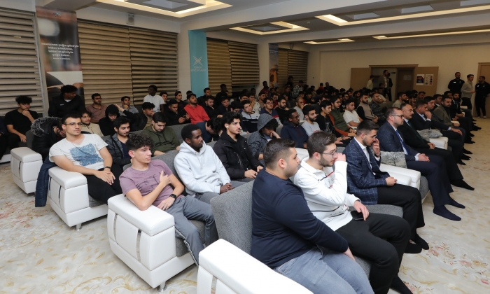 Öğrenciler Sordu Fadıloğlu Yanıtladı