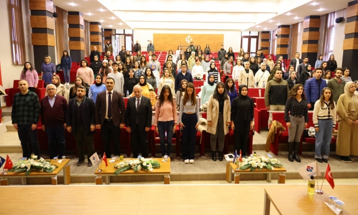 HKÜ’de Anma Programı Düzenlendi