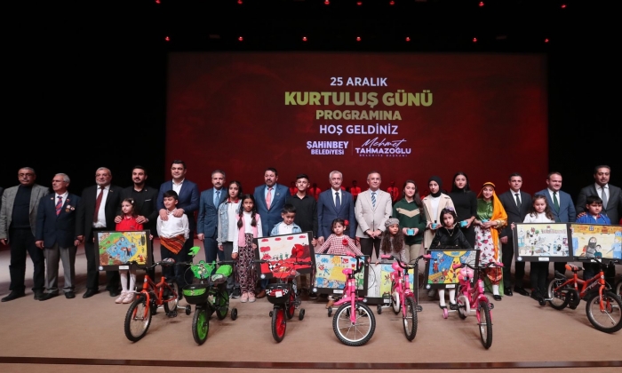 Öğrenciler destansı mücadeleyi canlandırdı