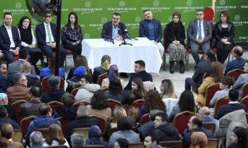 Öğretmenlere ‘ek yer değiştirme’ hakkı