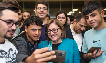Büyükşehir öğrencilere ulaşım desteğini sürdürüyor