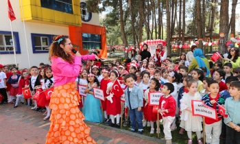 GAÜN’lü Minikler 23 Nisan’ı Coşkuyla Kutladı