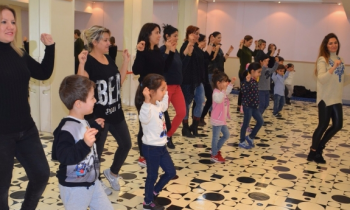 Öğrenciler aileleriyle öğreniyor